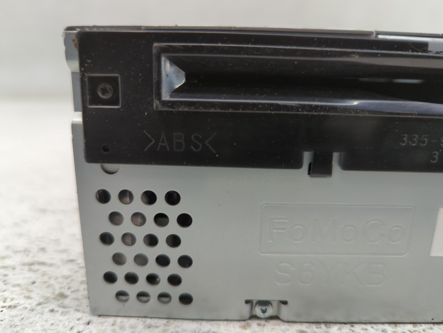 2013-2013 Ford Edge Am Fm Cd Player Radio Receiver - Oemusedautoparts1.com