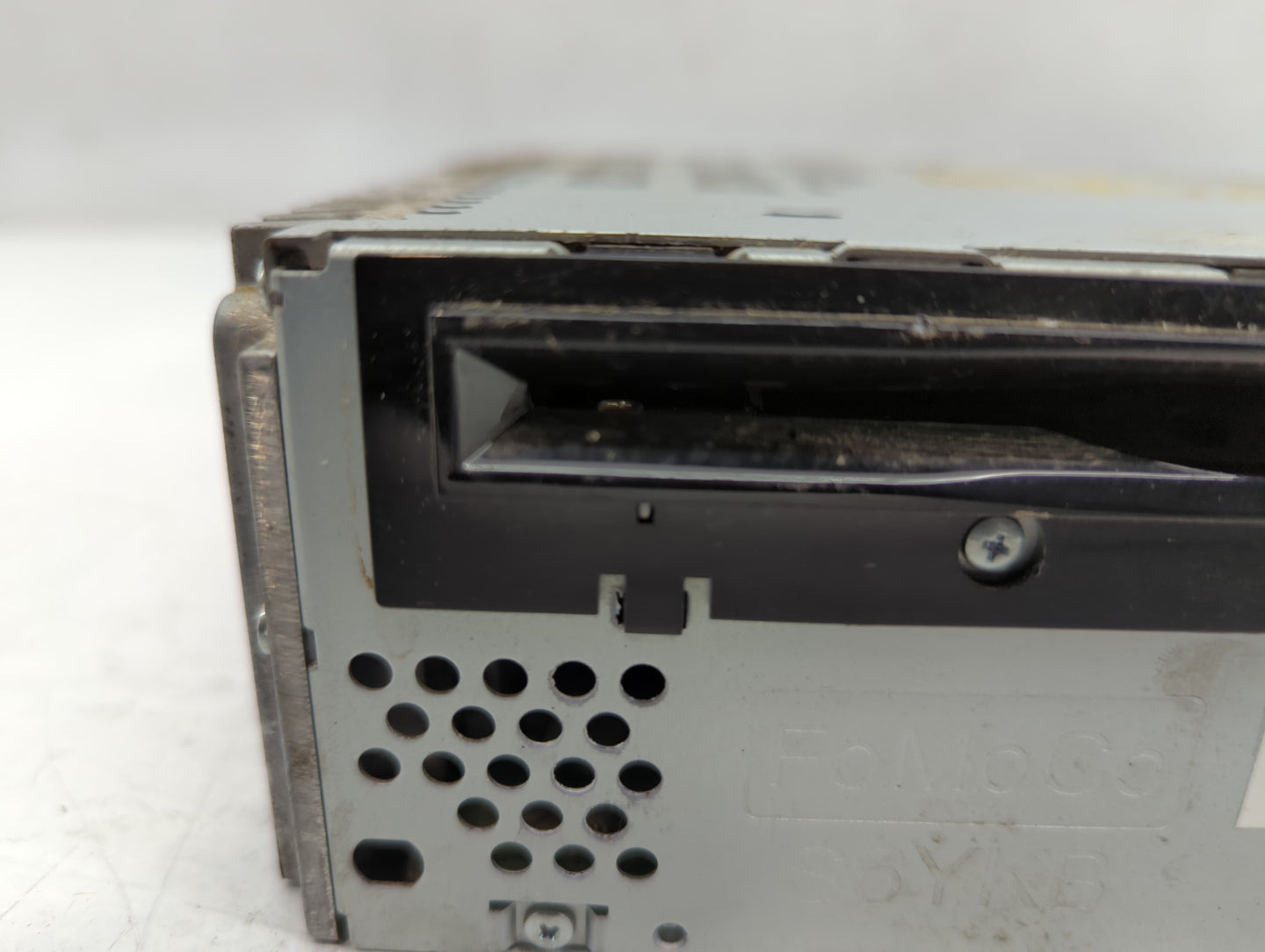 2013-2013 Ford Edge Am Fm Cd Player Radio Receiver - Oemusedautoparts1.com