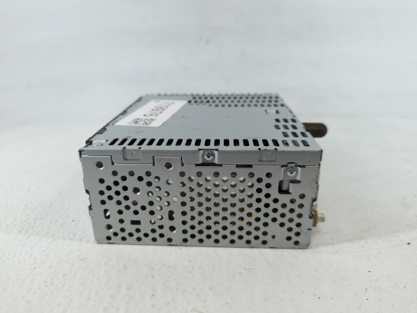 2013-2013 Ford Edge Am Fm Cd Player Radio Receiver - Oemusedautoparts1.com