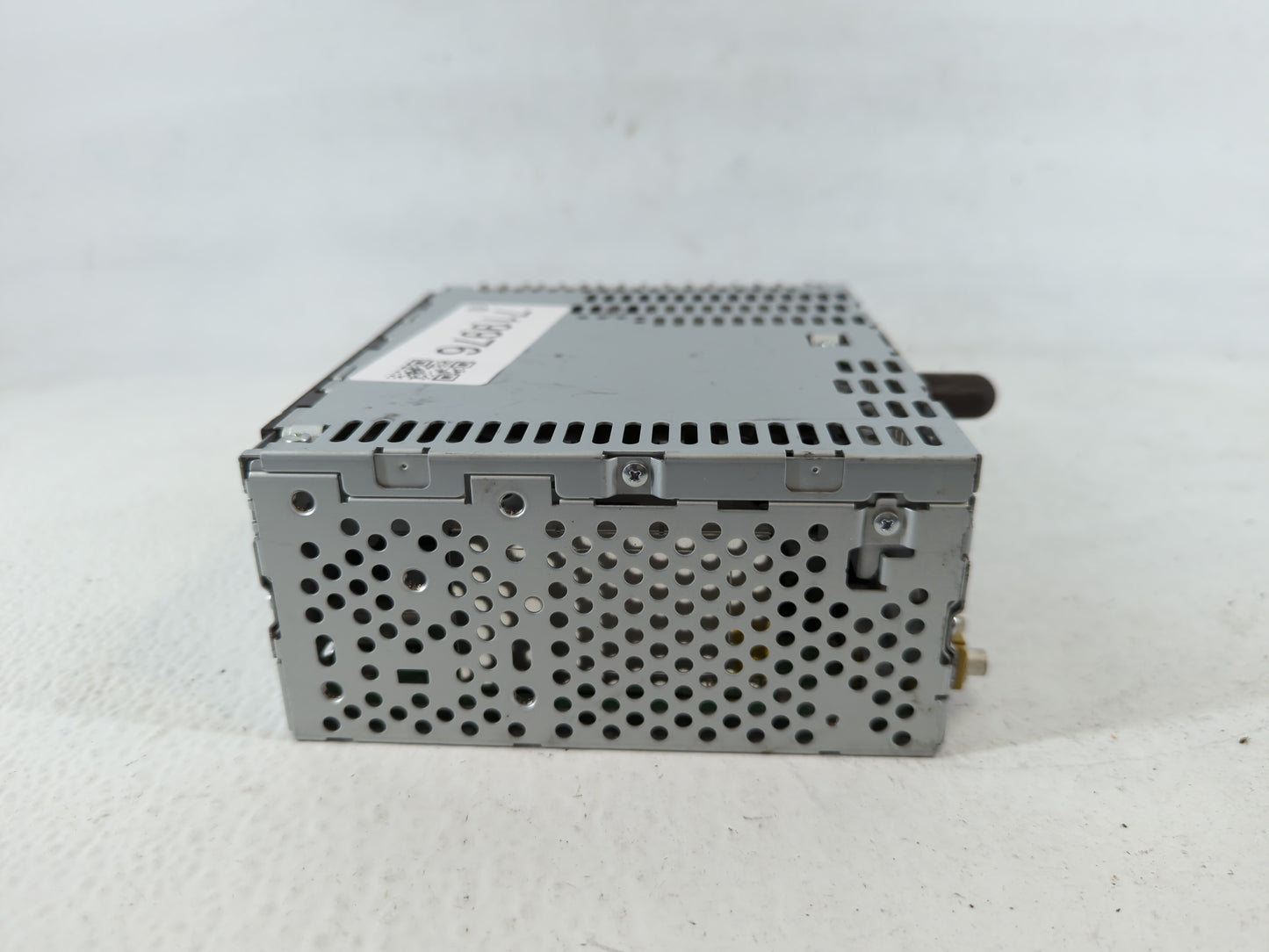 2013-2013 Ford Edge Am Fm Cd Player Radio Receiver - Oemusedautoparts1.com