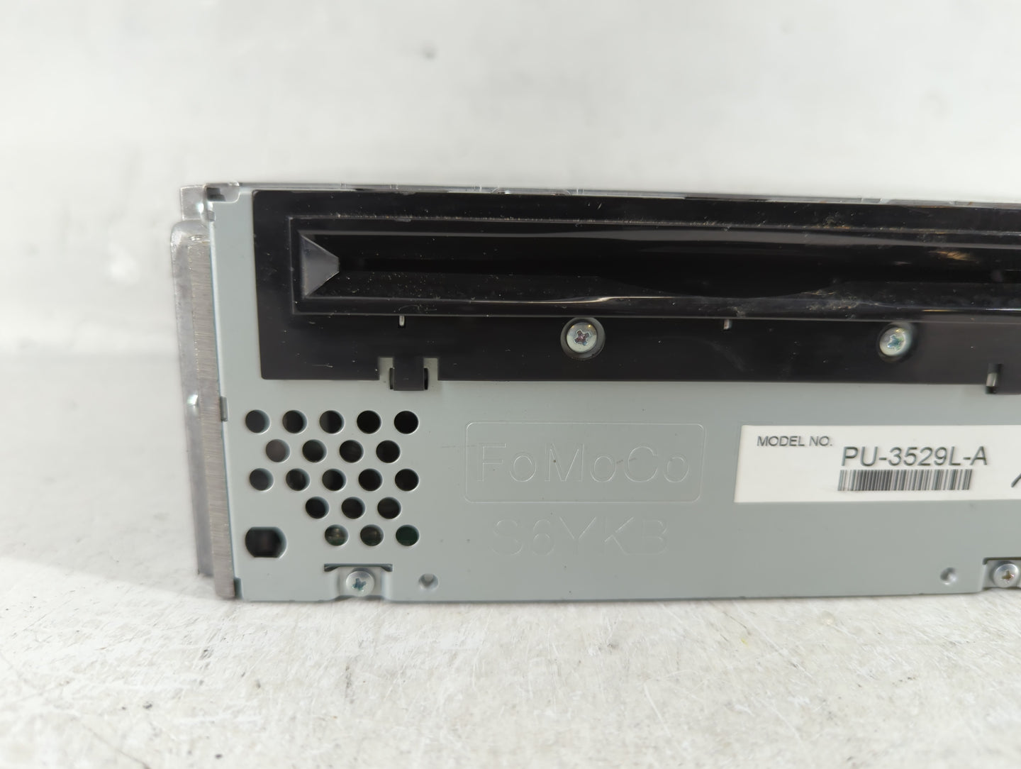 2013 Ford Edge Radio AM FM Cd Player Receiver Replacement P/N:DT4T-19C107-CB Fits OEM Used Auto Parts - Oemusedautoparts1.co