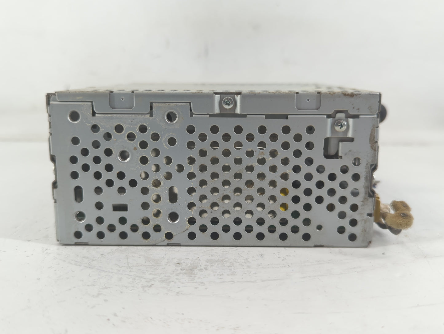 2013-2013 Ford Edge Am Fm Cd Player Radio Receiver - Oemusedautoparts1.com