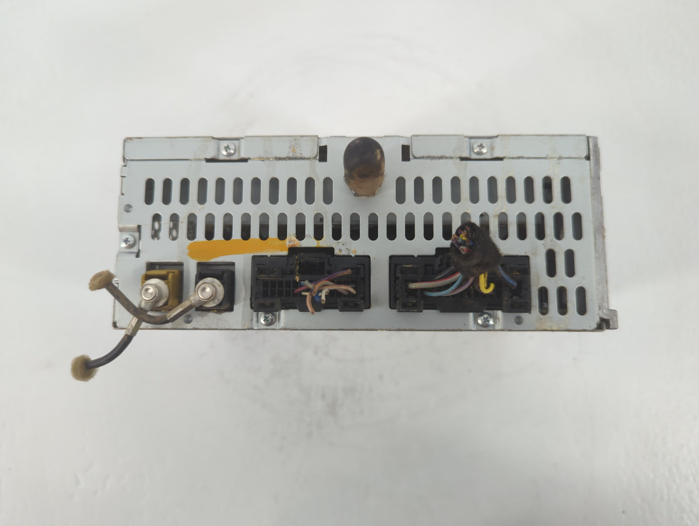 2013-2013 Ford Edge Am Fm Cd Player Radio Receiver - Oemusedautoparts1.com