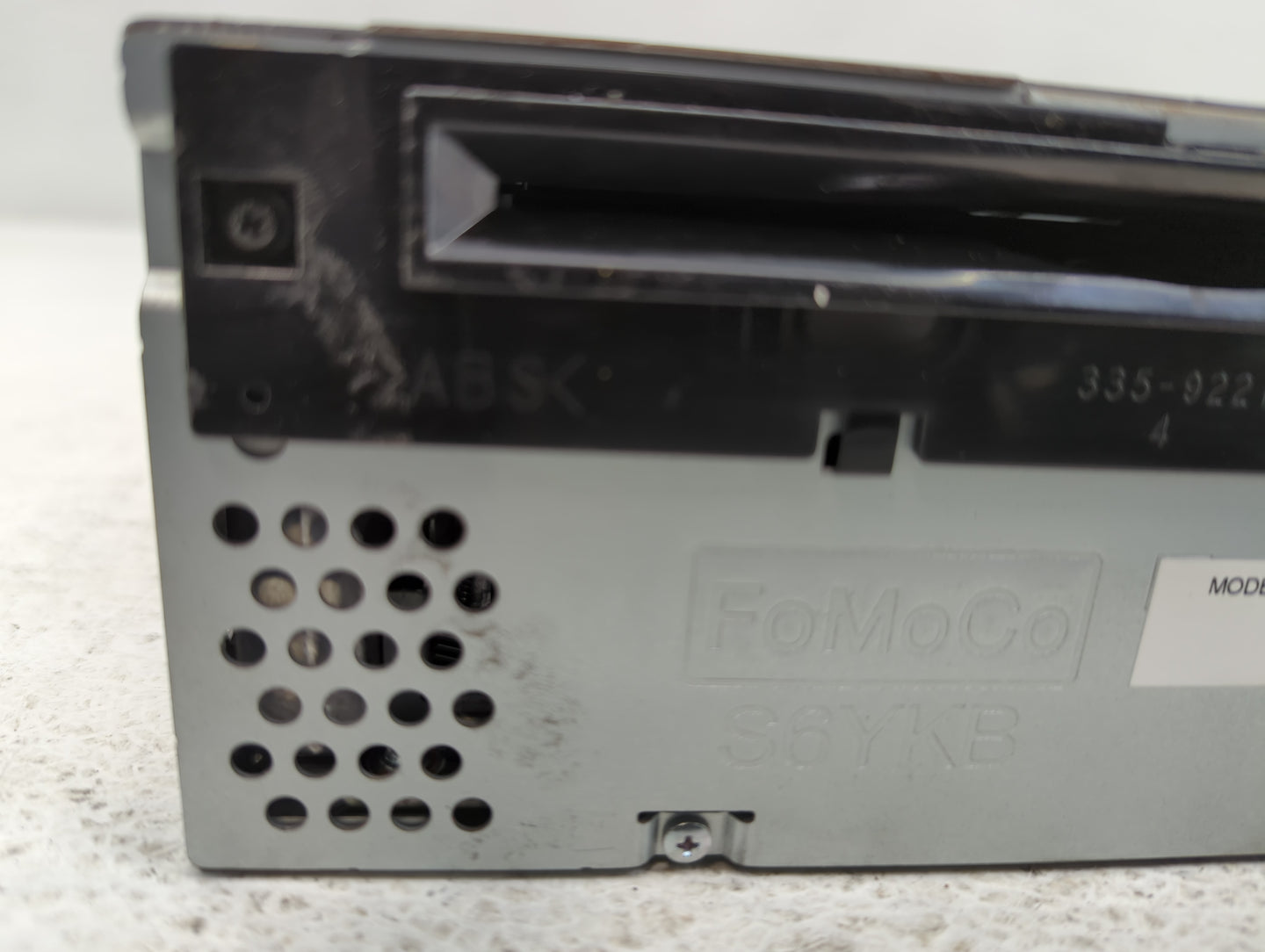 2013-2013 Ford Edge Am Fm Cd Player Radio Receiver - Oemusedautoparts1.com