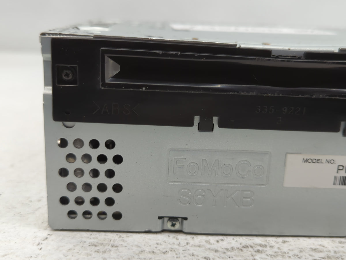 2013-2013 Ford Edge Am Fm Cd Player Radio Receiver 732058 - Oemusedautoparts1.com