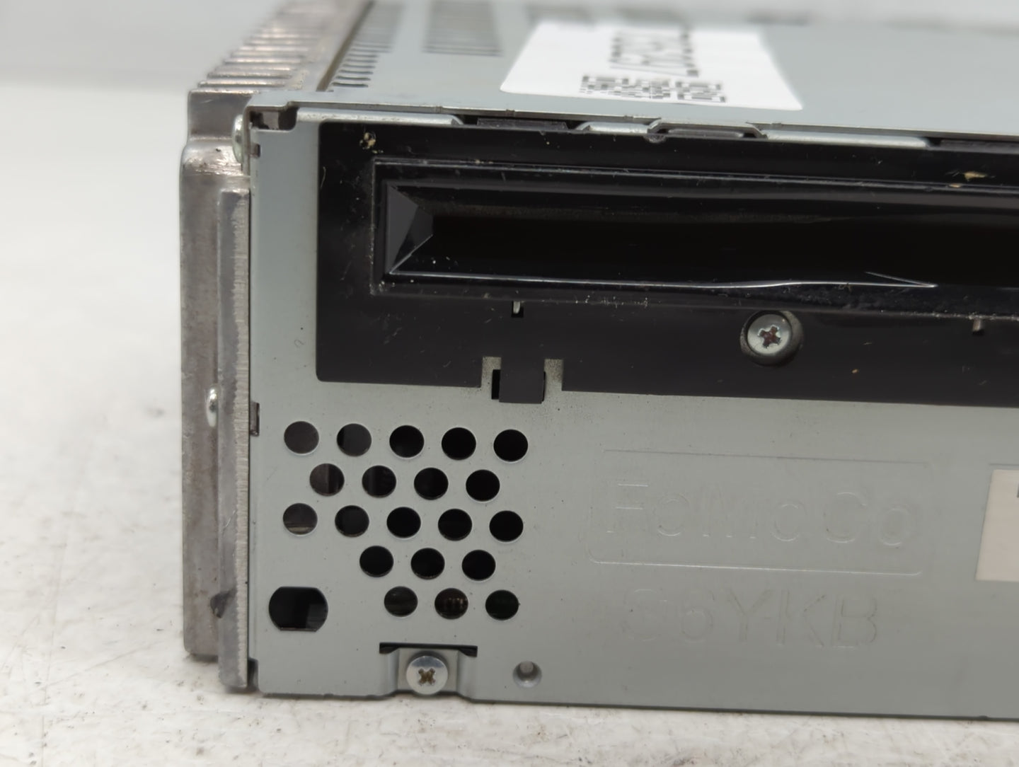 2013-2014 Ford Edge Am Fm Cd Player Radio Receiver - Oemusedautoparts1.com