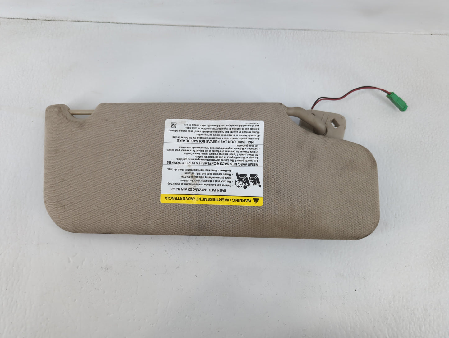 2011-2014 Ford Edge Sun Visor Shade Replacement Driver Left Mirror Fits Fits 2011 2012 2013 2014 OEM Used Auto Parts - Oemus