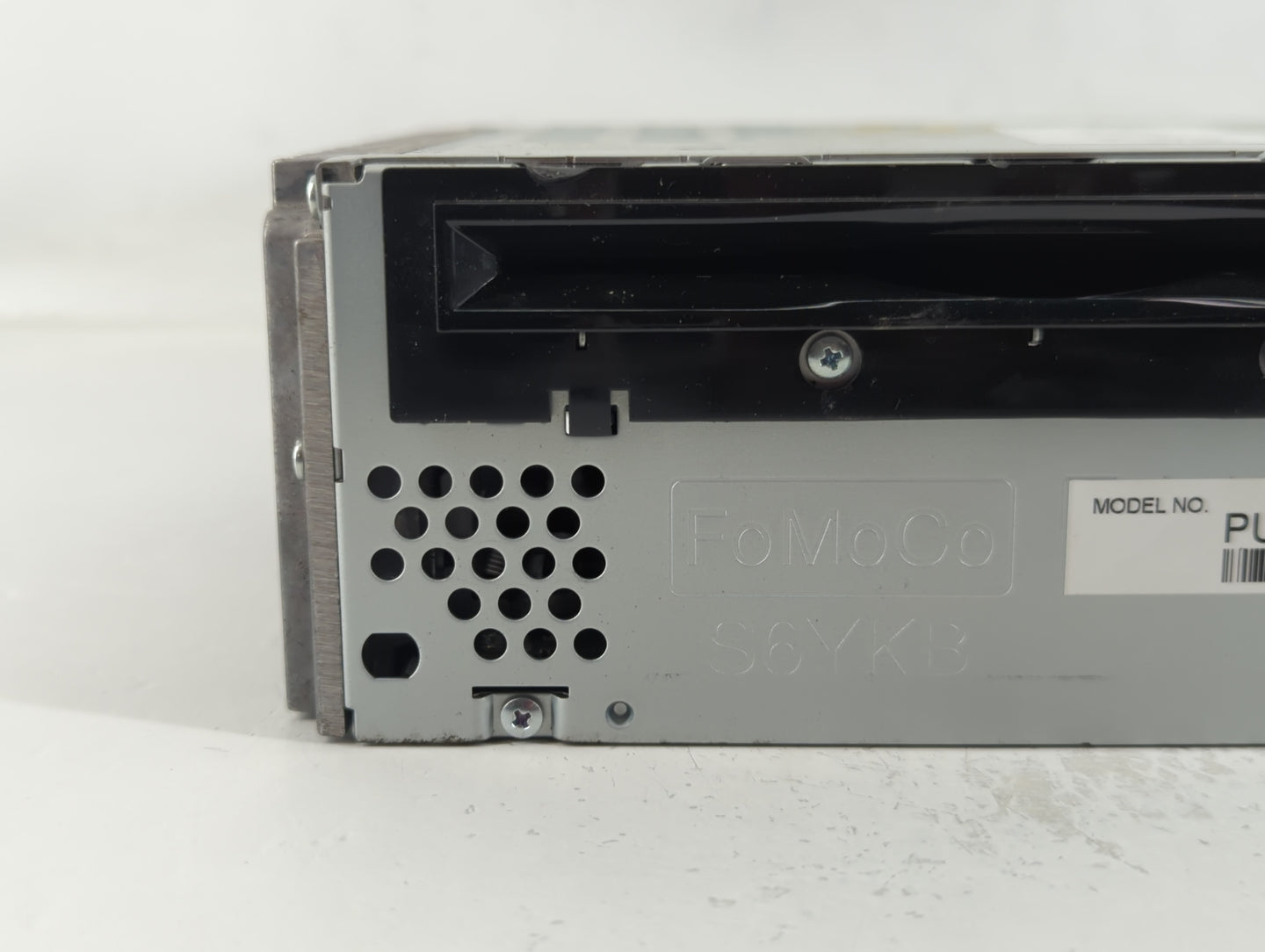 2013-2014 Ford Edge Radio AM FM Cd Player Receiver Replacement P/N:DT4T-19C107-BB Fits Fits 2013 2014 OEM Used Auto Parts - 