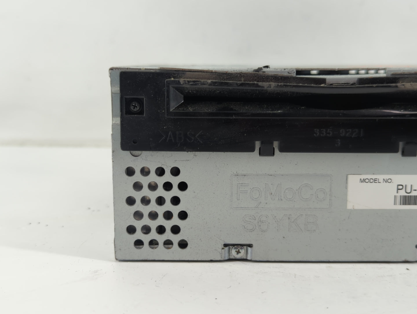 2013 Ford Edge Radio AM FM Cd Player Receiver Replacement P/N:ET4T 19C107 JA Fits OEM Used Auto Parts - Oemusedautoparts1.co
