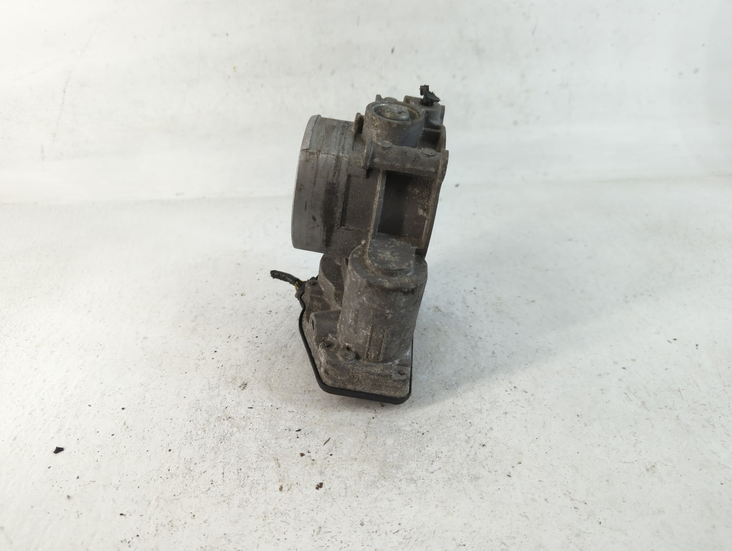 2011-2018 Ford Edge Throttle Body P/N:AT4E-EF 130234001092 Fits Fits 2011 2012 2013 2014 2015 2016 2017 2018 2019 OEM Used A
