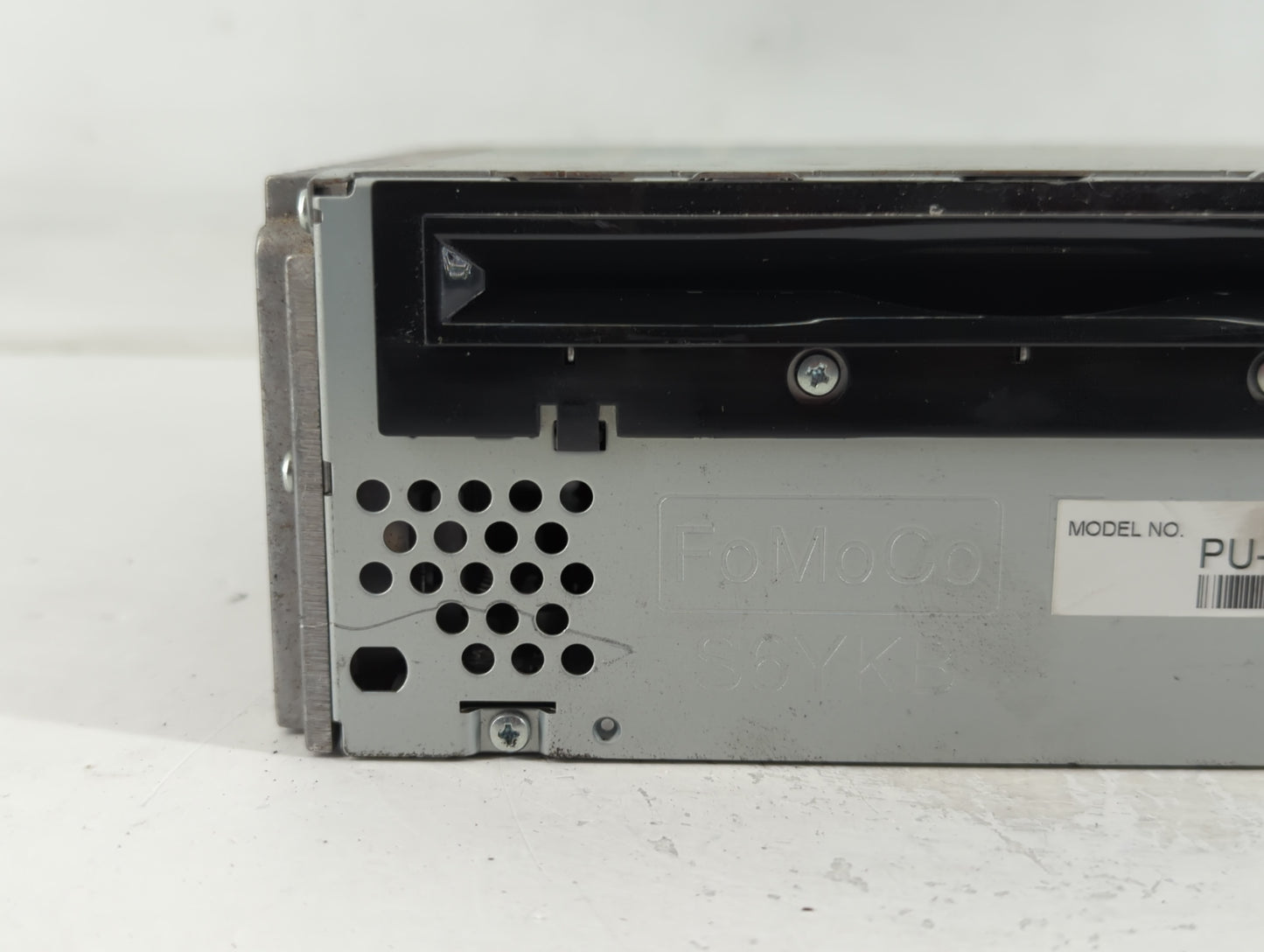 2013-2013 Ford Edge Am Fm Cd Player Radio Receiver - Oemusedautoparts1.com
