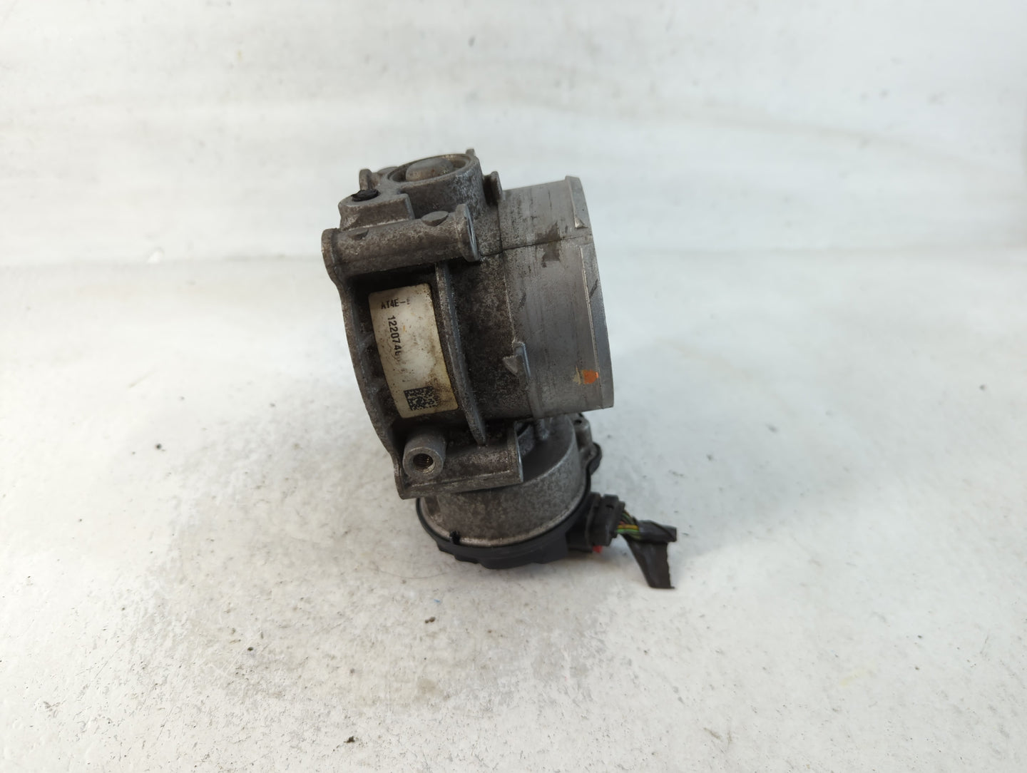 2011-2018 Ford Edge Throttle Body P/N:122074 AT4E Fits Fits 2011 2012 2013 2014 2015 2016 2017 2018 2019 OEM Used Auto Parts
