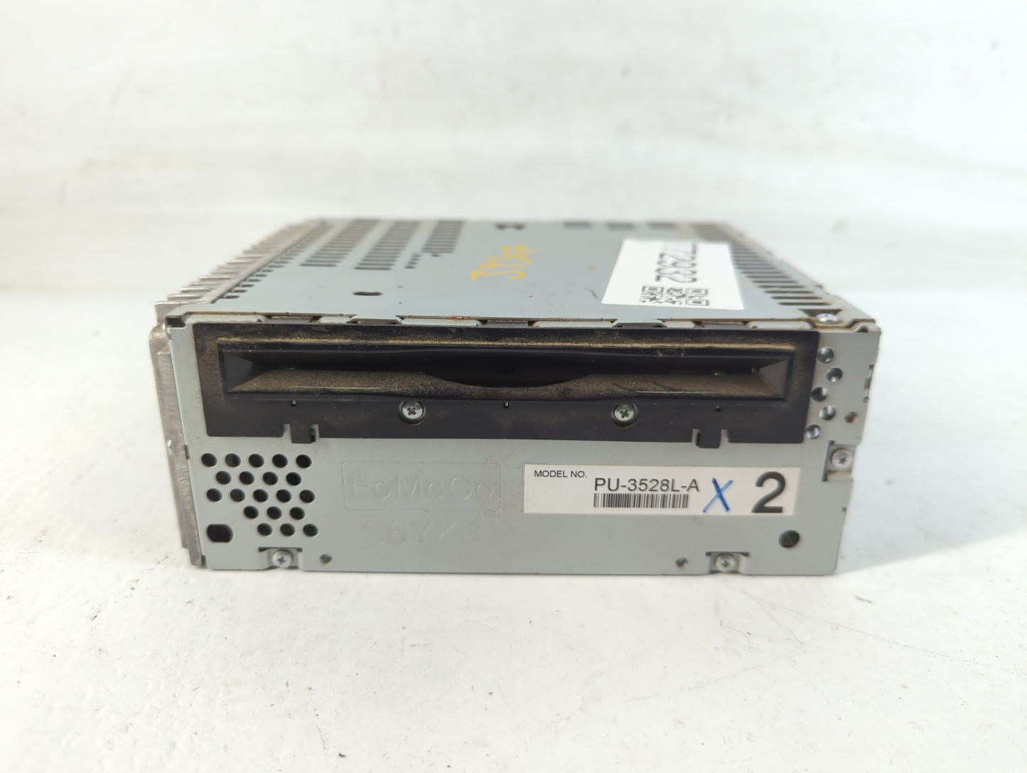 2012-2013 Ford Edge Radio AM FM Cd Player Receiver Replacement P/N:DT4T-19C107-BB Fits Fits 2012 2013 OEM Used Auto Parts - 
