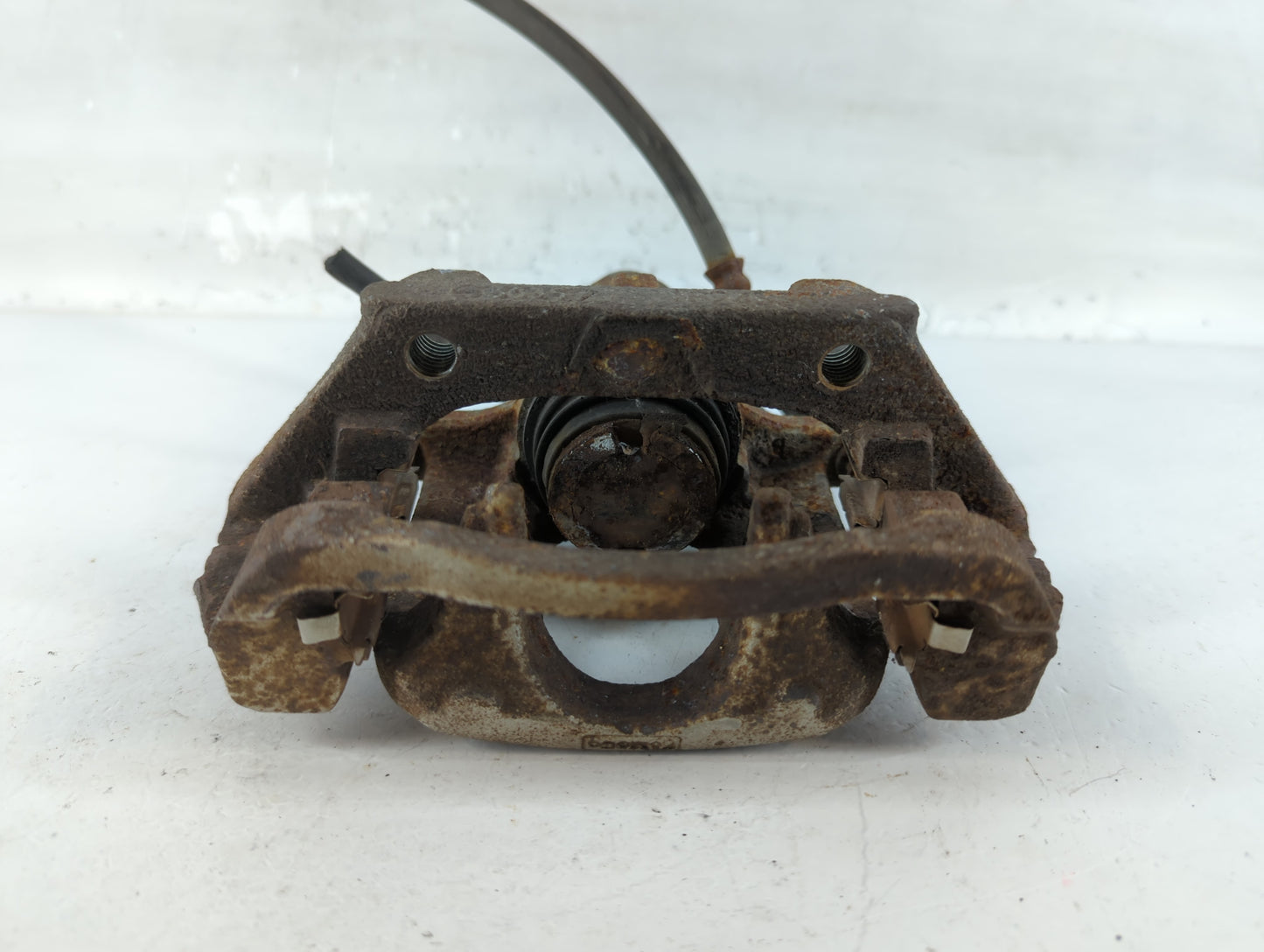 2011-2014 Ford Edge Rear Passenger Right Brake Caliper - Oemusedautoparts1.com