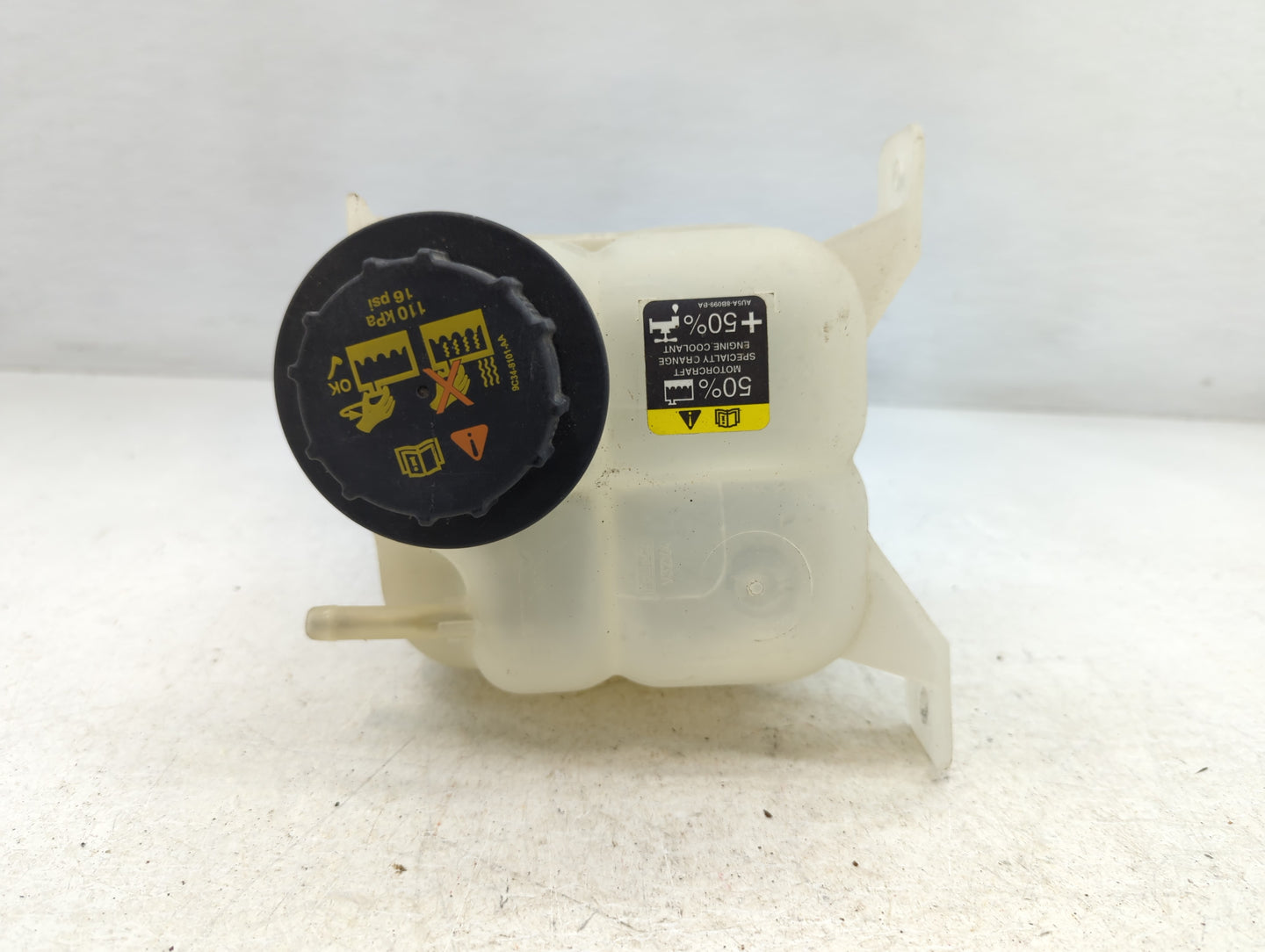 2007-2014 Ford Edge Radiator Coolant Overflow Expansion Tank Bottle - Oemusedautoparts1.com