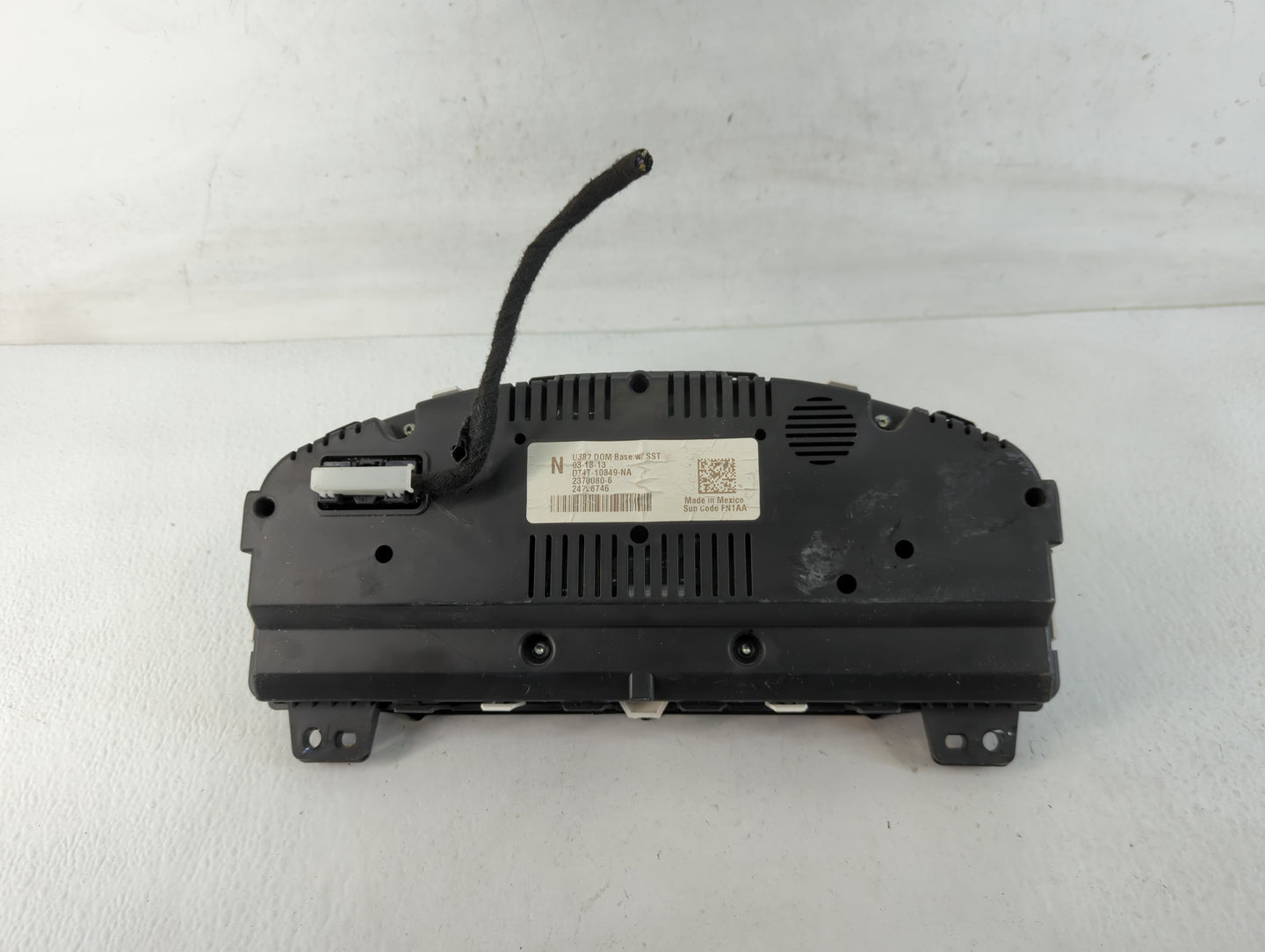 2013 Ford Edge Instrument Cluster Speedometer Gauges P/N:DT4T-10849-NA Fits OEM Used Auto Parts - Oemusedautoparts1.com