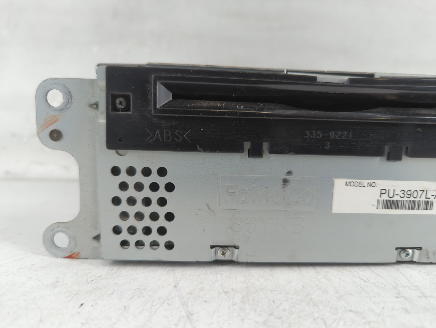 2013 Ford Edge Radio AM FM Cd Player Receiver Replacement Fits OEM Used Auto Parts - Oemusedautoparts1.com