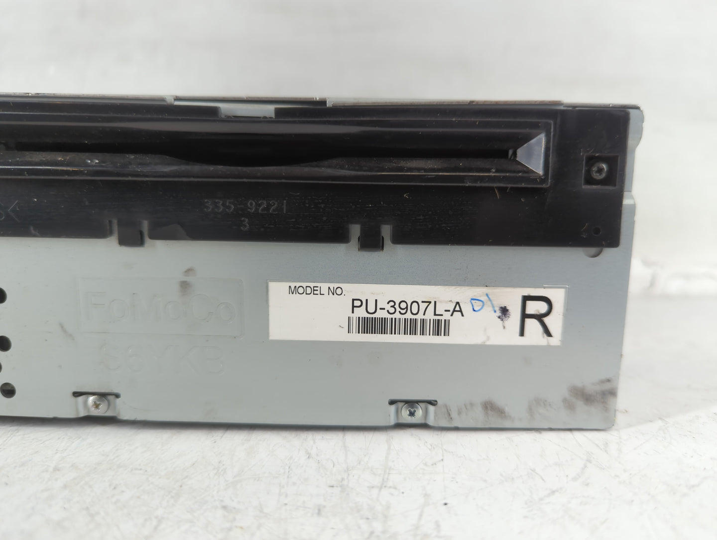 2013 Ford Edge Radio AM FM Cd Player Receiver Replacement Fits OEM Used Auto Parts - Oemusedautoparts1.com