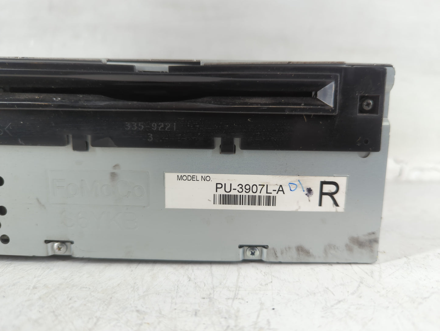 2013 Ford Edge Radio AM FM Cd Player Receiver Replacement Fits OEM Used Auto Parts - Oemusedautoparts1.com