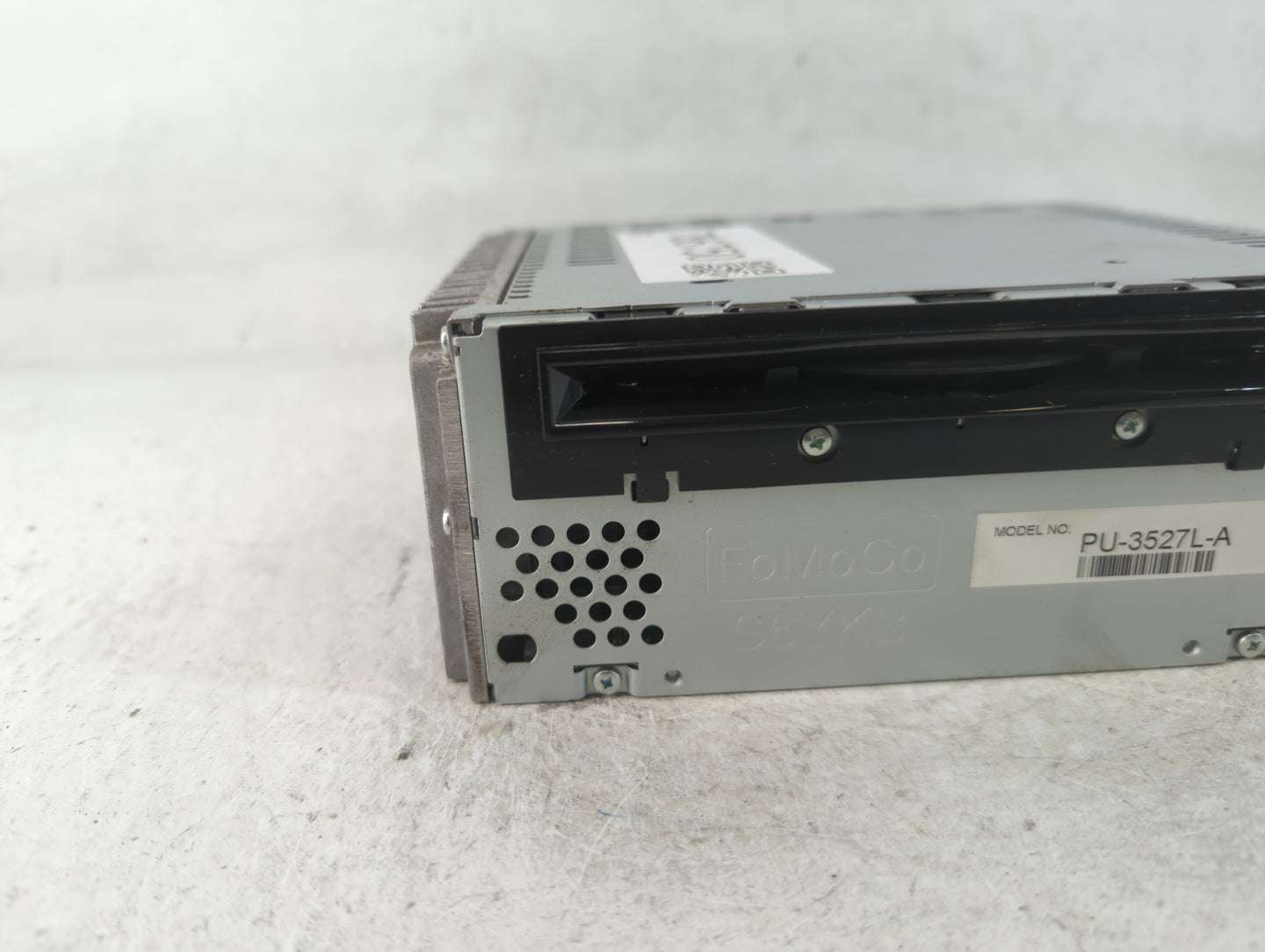2013 Ford Edge Radio AM FM Cd Player Receiver Replacement P/N:DT4T-19C107-AB Fits OEM Used Auto Parts - Oemusedautoparts1.co