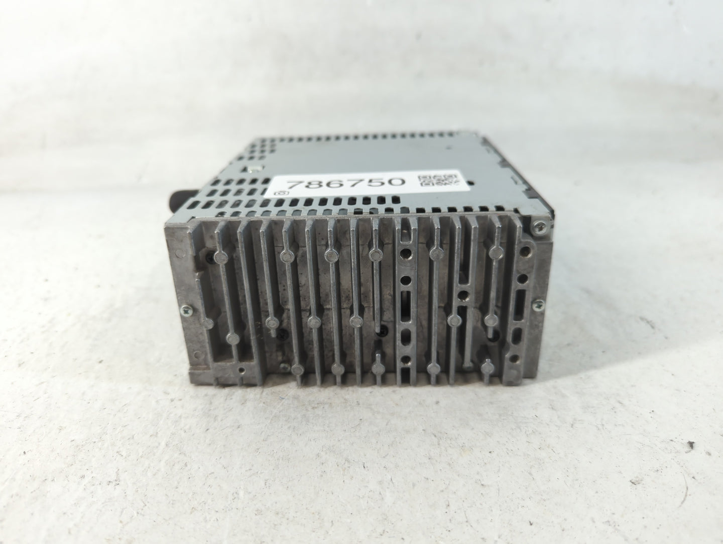 2013 Ford Edge Radio AM FM Cd Player Receiver Replacement P/N:DT4T-19C107-AB Fits OEM Used Auto Parts - Oemusedautoparts1.co