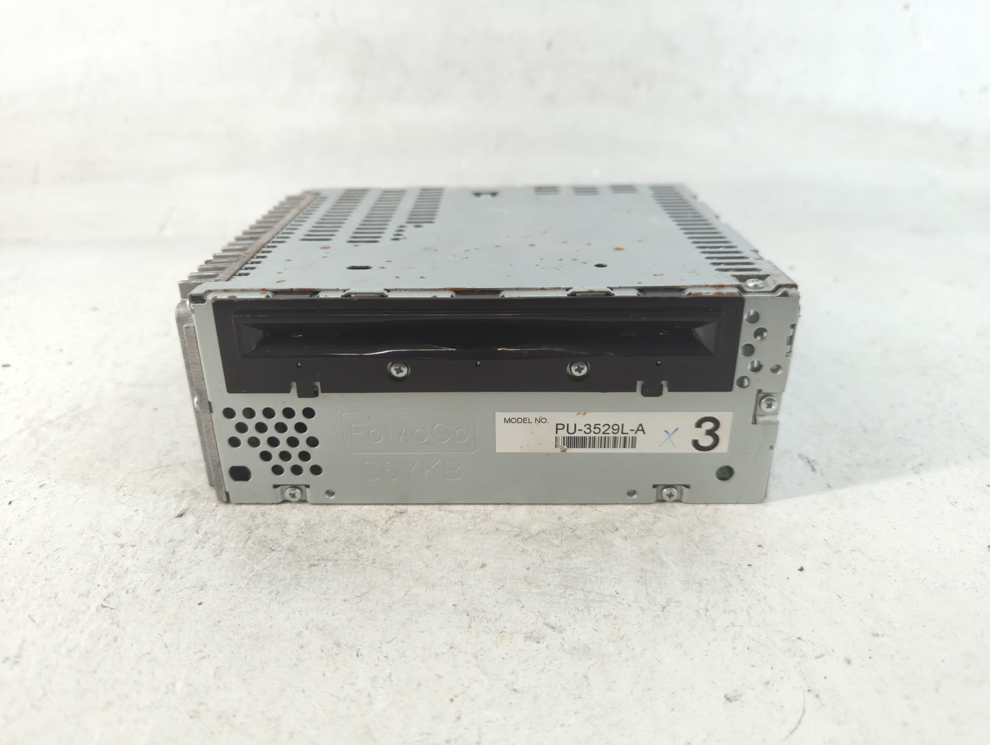 2013 Ford Edge Radio AM FM Cd Player Receiver Replacement P/N:DT4T-19C107-CB Fits OEM Used Auto Parts - Oemusedautoparts1.co