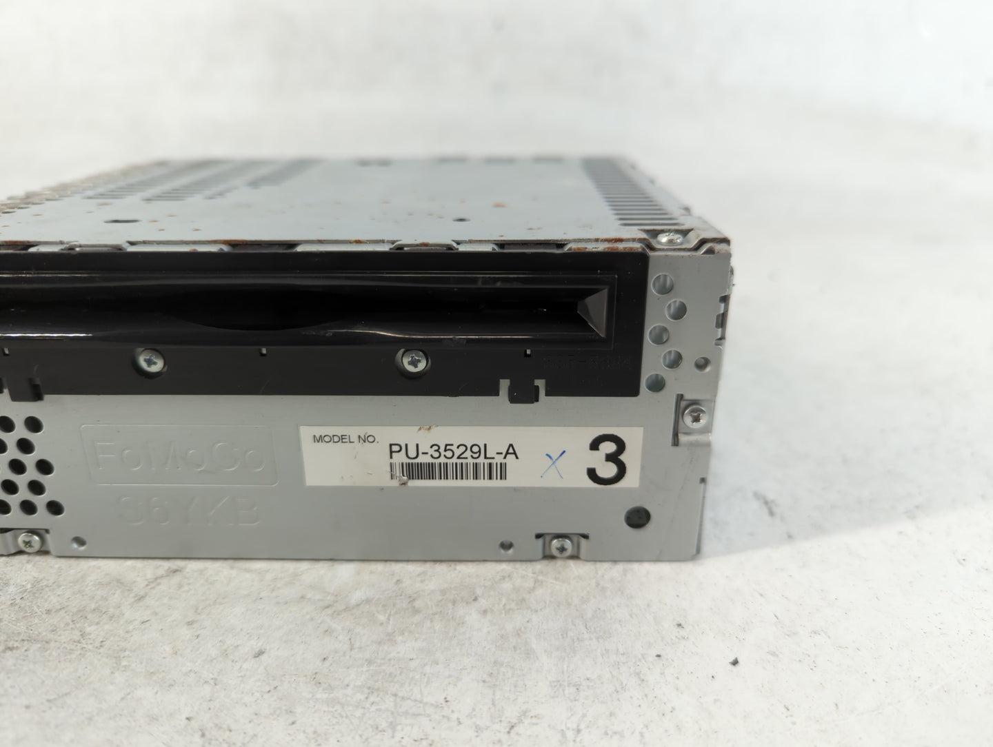 2013 Ford Edge Radio AM FM Cd Player Receiver Replacement P/N:DT4T-19C107-CB Fits OEM Used Auto Parts - Oemusedautoparts1.co