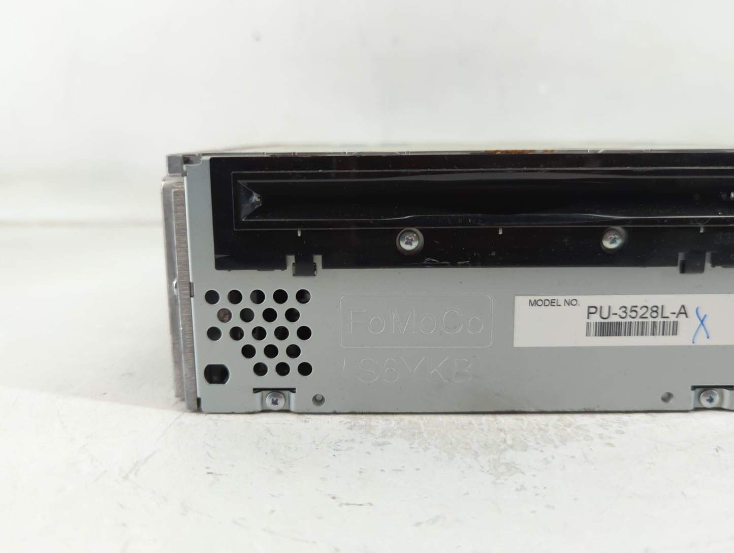 2013-2014 Ford Edge Radio AM FM Cd Player Receiver Replacement P/N:DT4T-19C107-BB Fits Fits 2013 2014 OEM Used Auto Parts - 
