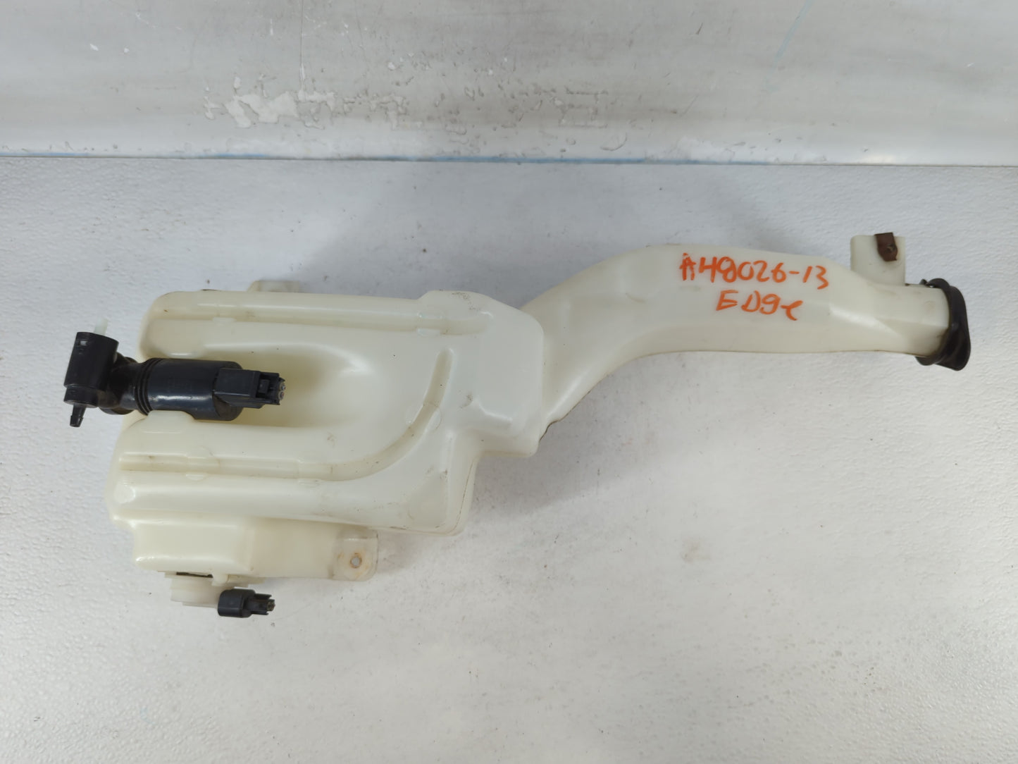 2007-2014 Ford Edge Windshield Washer Fluid Reservoir Bottle Oem - Oemusedautoparts1.com