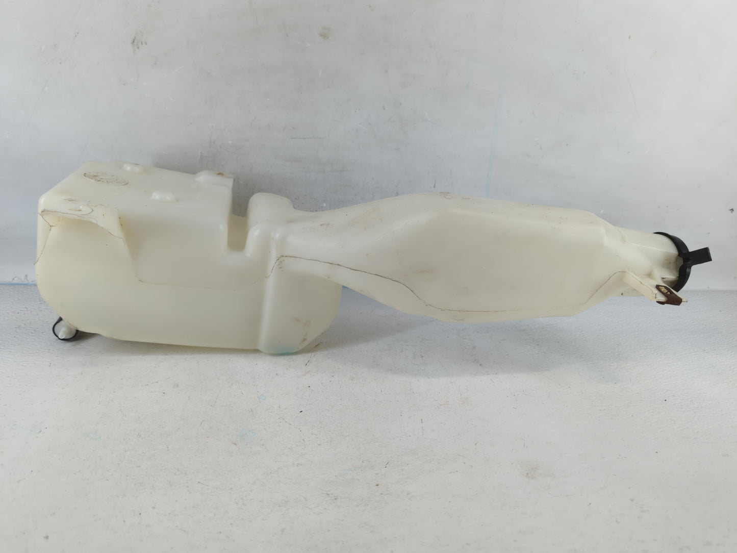 2007-2014 Ford Edge Windshield Washer Fluid Reservoir Bottle Oem - Oemusedautoparts1.com
