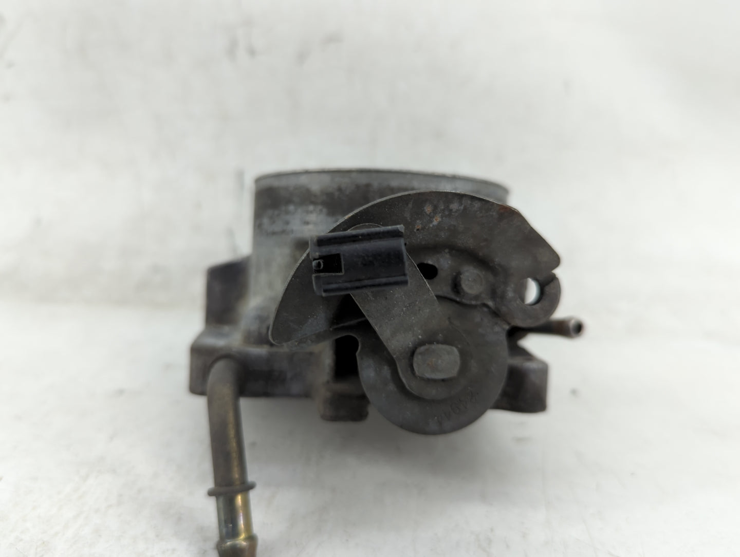 2011-2018 Ford Edge Throttle Body Fits Fits 2011 2012 2013 2014 2015 2016 2017 2018 2019 OEM Used Auto Parts - Oemusedautopa