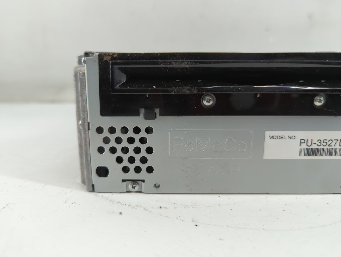 2013 Ford Edge Radio AM FM Cd Player Receiver Replacement P/N:DT4T-19C107-AC Fits OEM Used Auto Parts - Oemusedautoparts1.co