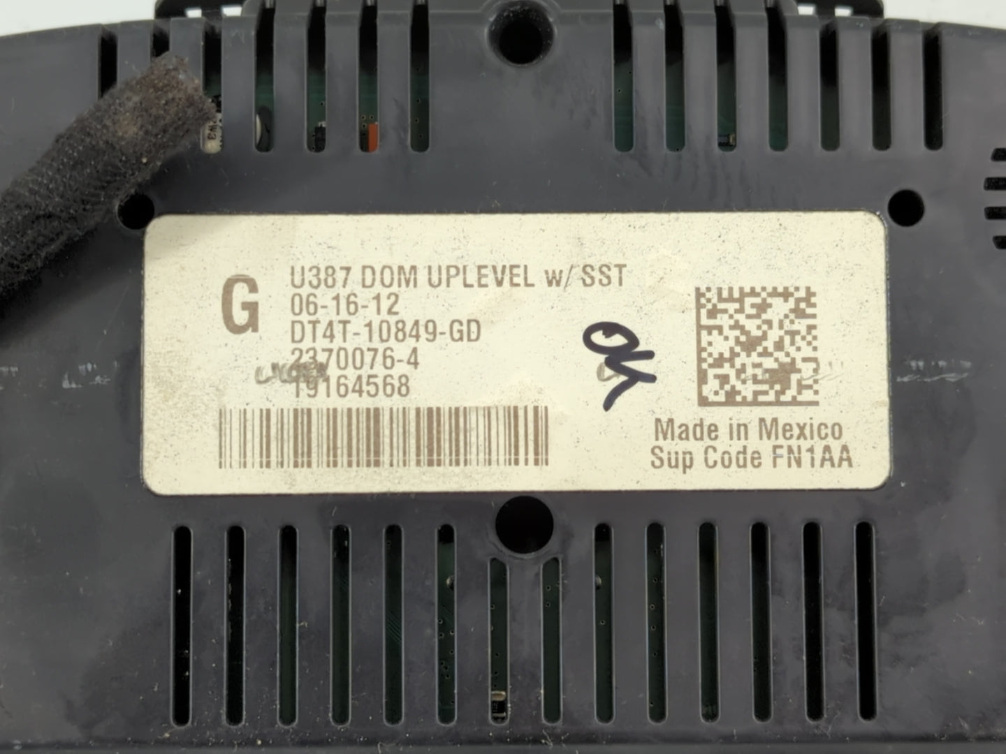 2013 Ford Edge Instrument Cluster Speedometer Gauges P/N:DT4T-10849-GD Fits OEM Used Auto Parts - Oemusedautoparts1.com