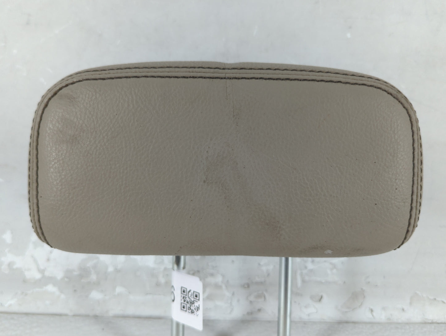 2013 Ford Edge Headrest Head Rest Rear Center Seat Fits OEM Used Auto Parts - Oemusedautoparts1.com