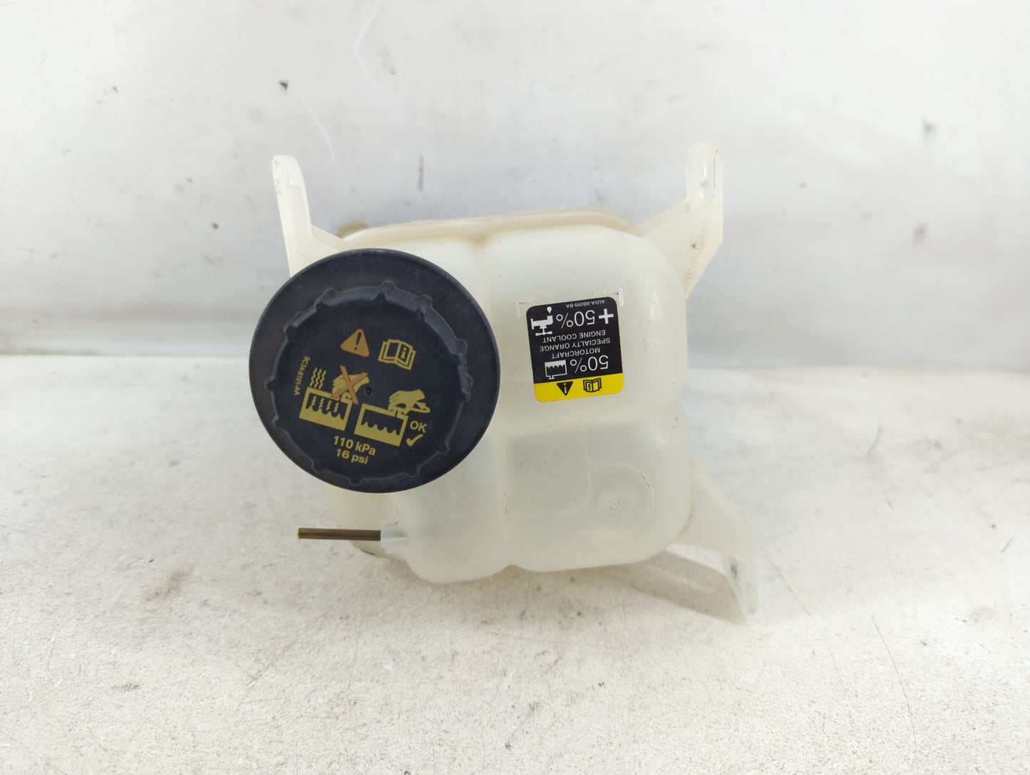 2007-2014 Ford Edge Radiator Coolant Overflow Expansion Tank Bottle 936679 - Oemusedautoparts1.com