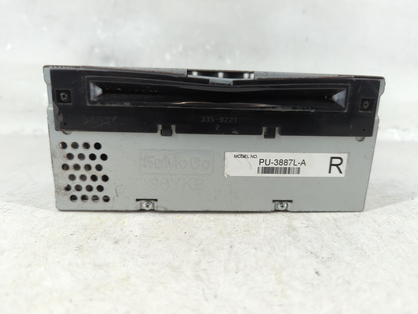 2013 Ford Edge Radio AM FM Cd Player Receiver Replacement P/N:DT4T-19C107-FA Fits OEM Used Auto Parts - Oemusedautoparts1.co