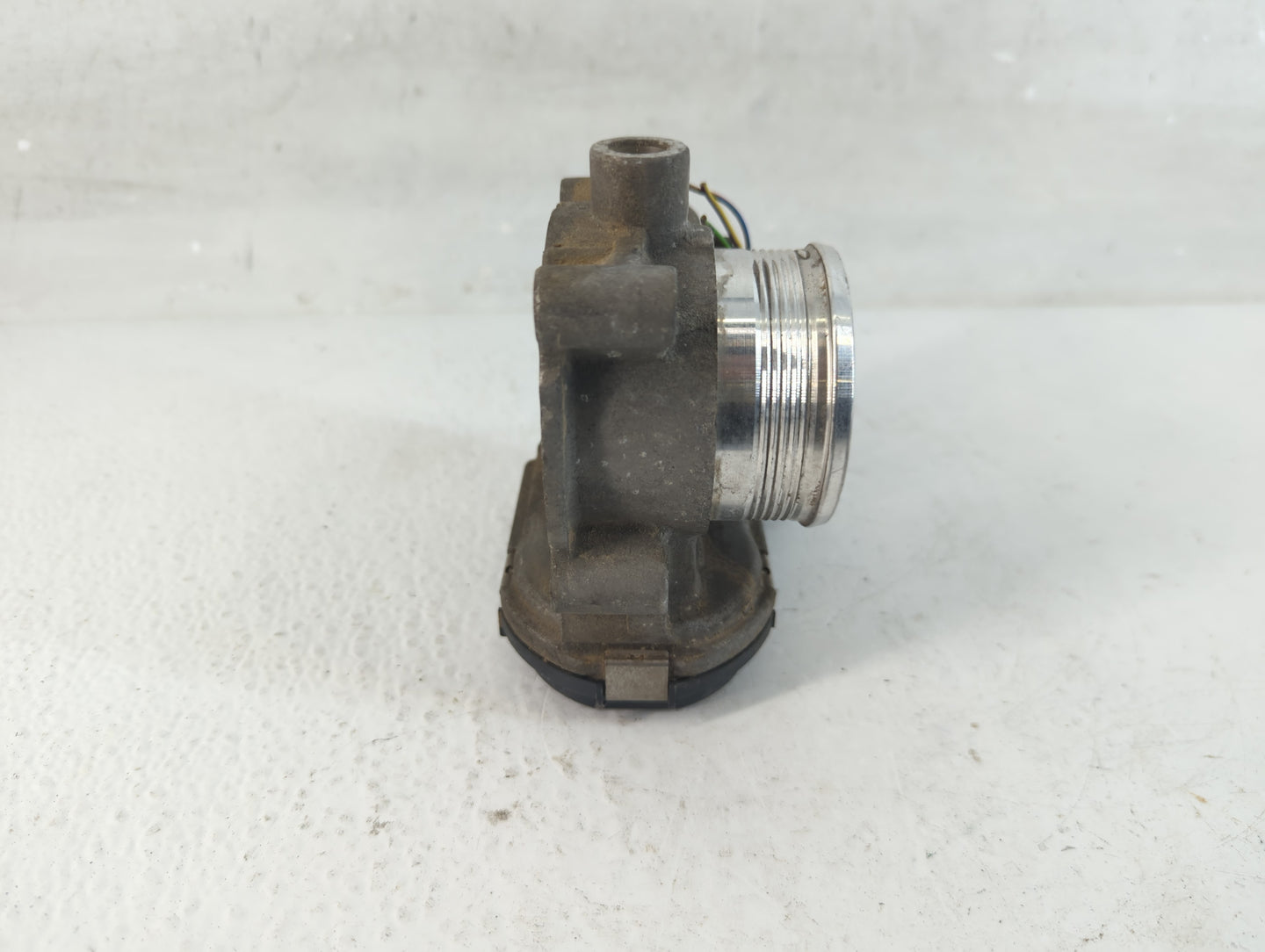 2013-2016 Ford Escape Throttle Body P/N:CM5E 9F991 AD Fits Fits 2012 2013 2014 2015 2016 2017 OEM Used Auto Parts - Oemuseda