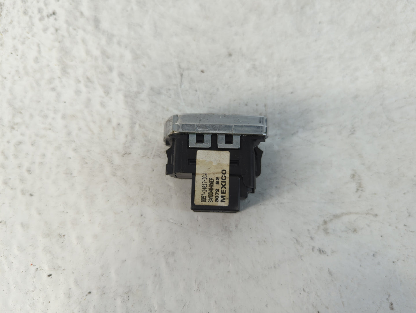 2013-2016 Ford Escape Master Power Window Switch Replacement Driver Side Left P/N:BB5T-14017-DCW Fits OEM Used Auto Parts - 