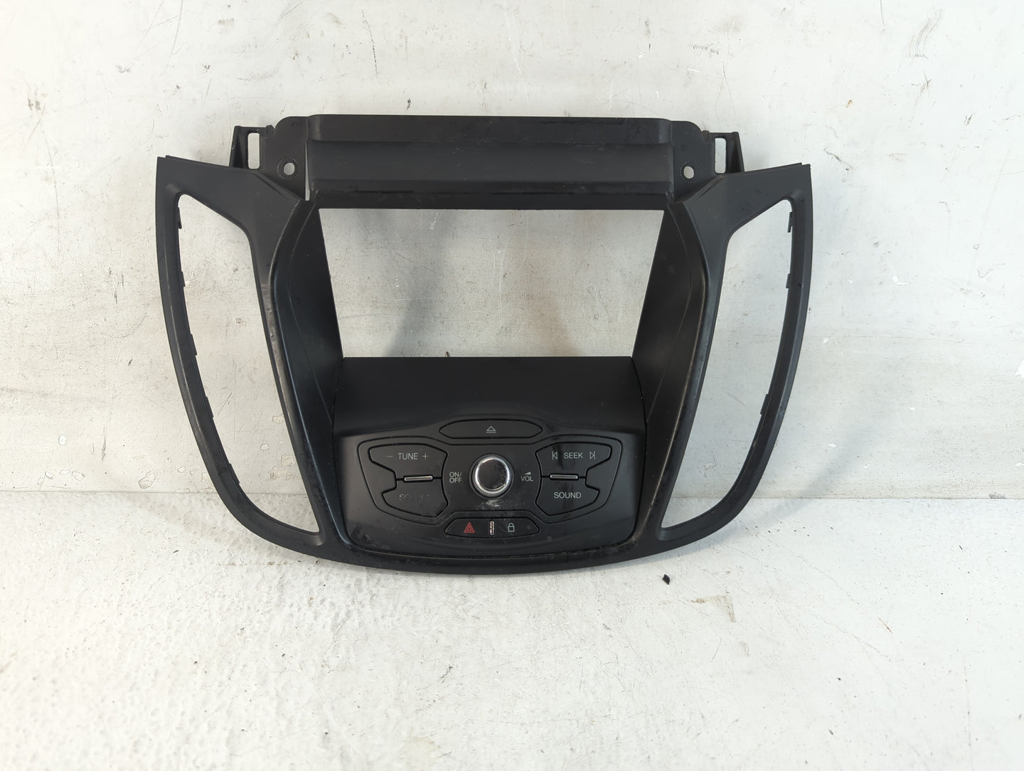 2013-2016 Ford Escape Radio Control Panel - Oemusedautoparts1.com