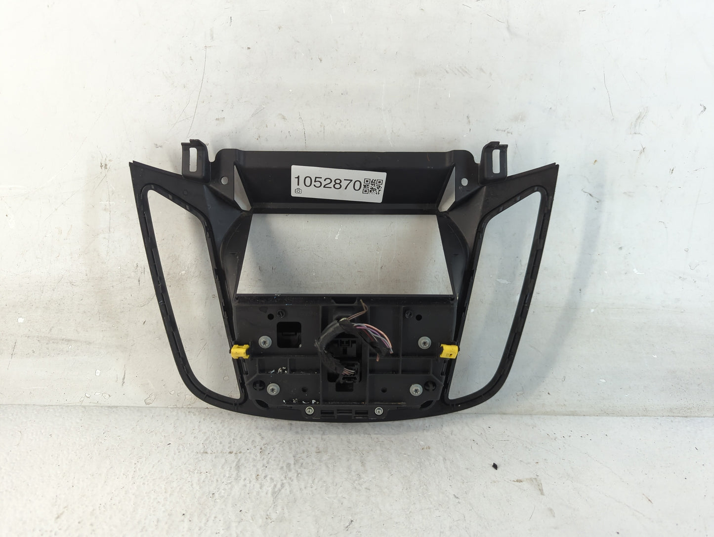 2013-2016 Ford Escape Radio Control Panel - Oemusedautoparts1.com