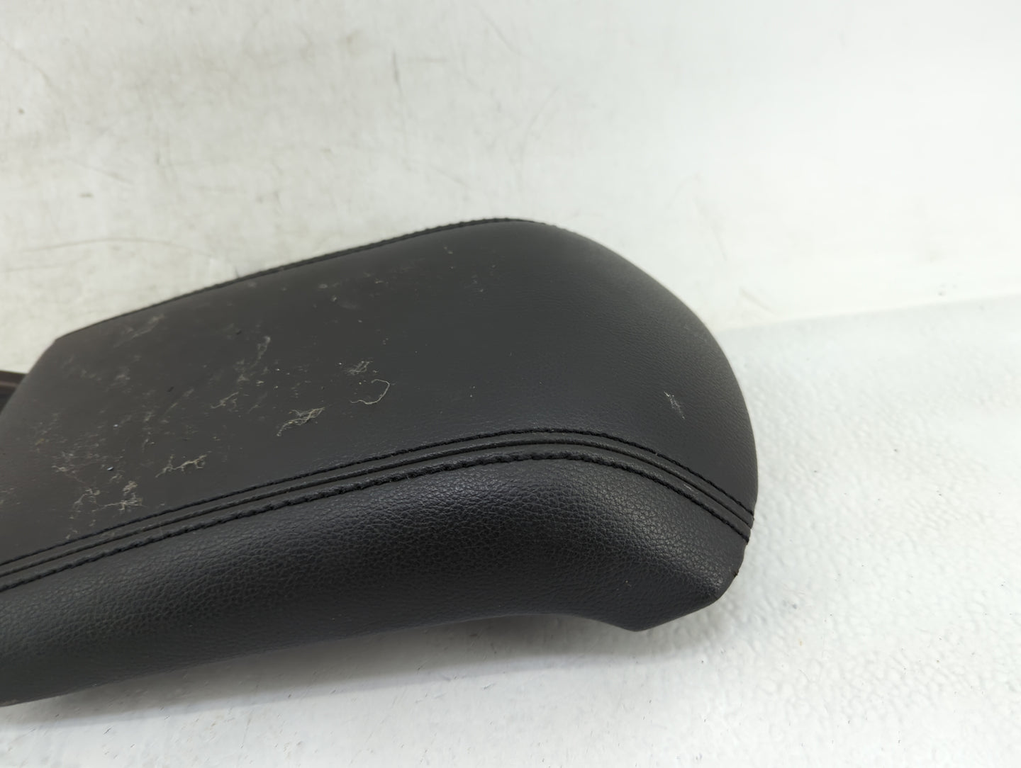 2013-2014 Ford Escape Center Console Armrest Cover Lid Fits Fits 2013 2014 OEM Used Auto Parts - Oemusedautoparts1.com