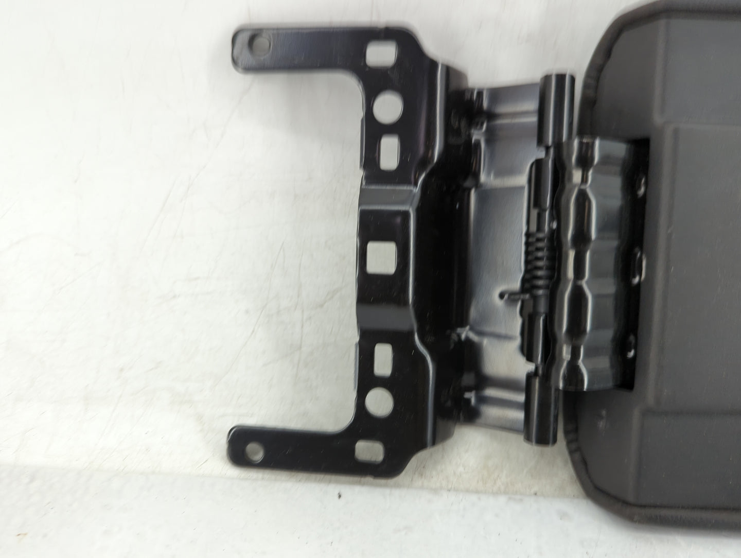 2013-2014 Ford Escape Center Console Armrest Cover Lid Fits Fits 2013 2014 OEM Used Auto Parts - Oemusedautoparts1.com