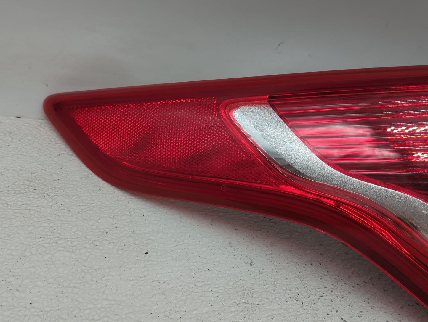 2013-2016 Ford Escape Tail Light Assembly Driver Left OEM Fits Fits 2013 2014 2015 2016 OEM Used Auto Parts - Oemusedautopar