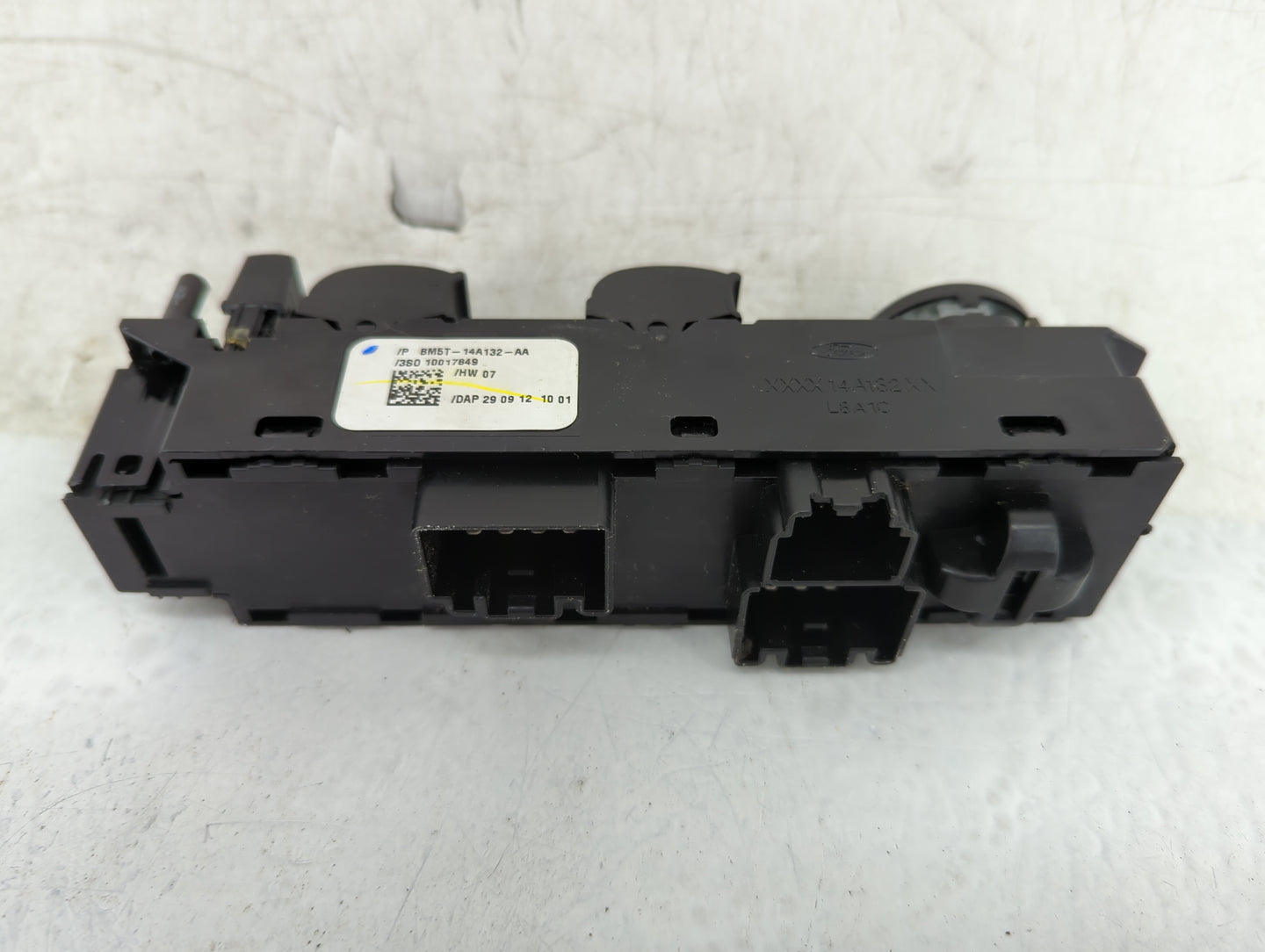 2013-2016 Ford Escape Master Power Window Switch Replacement Driver Side Left Fits OEM Used Auto Parts - Oemusedautoparts1.c
