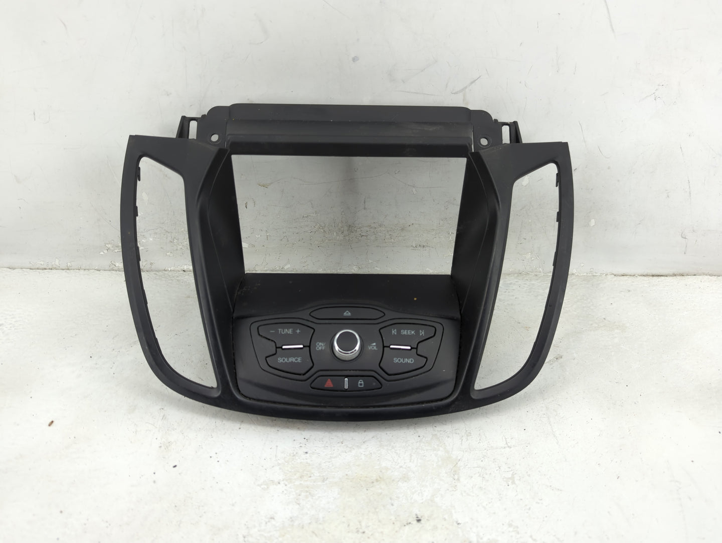 2013-2015 Ford Escape Am Fm Cd Player Radio Receiver - Oemusedautoparts1.com