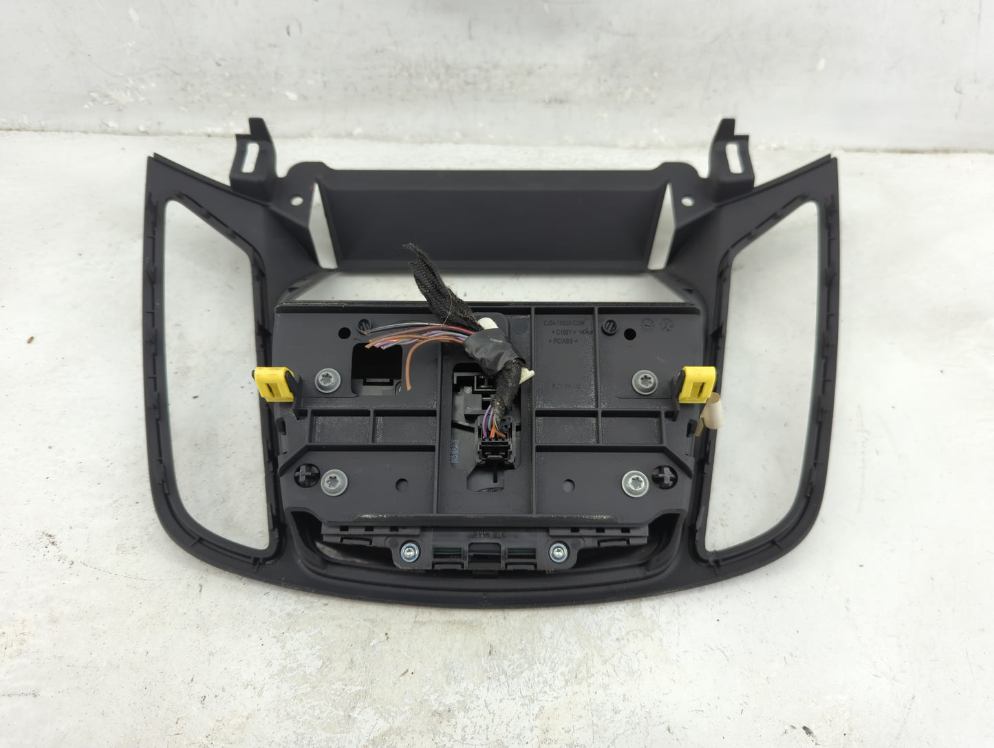 2013-2015 Ford Escape Am Fm Cd Player Radio Receiver - Oemusedautoparts1.com