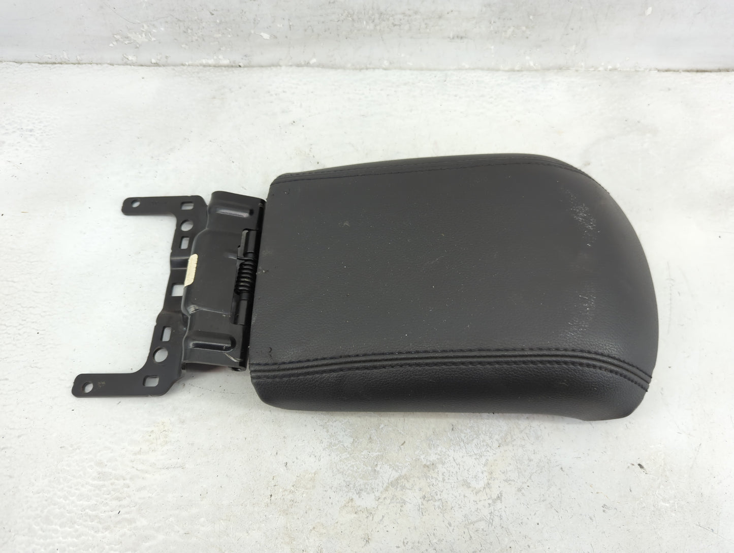 2013-2016 Ford Escape Center Console Armrest Cover Lid Fits Fits 2013 2014 2015 2016 OEM Used Auto Parts - Oemusedautoparts1