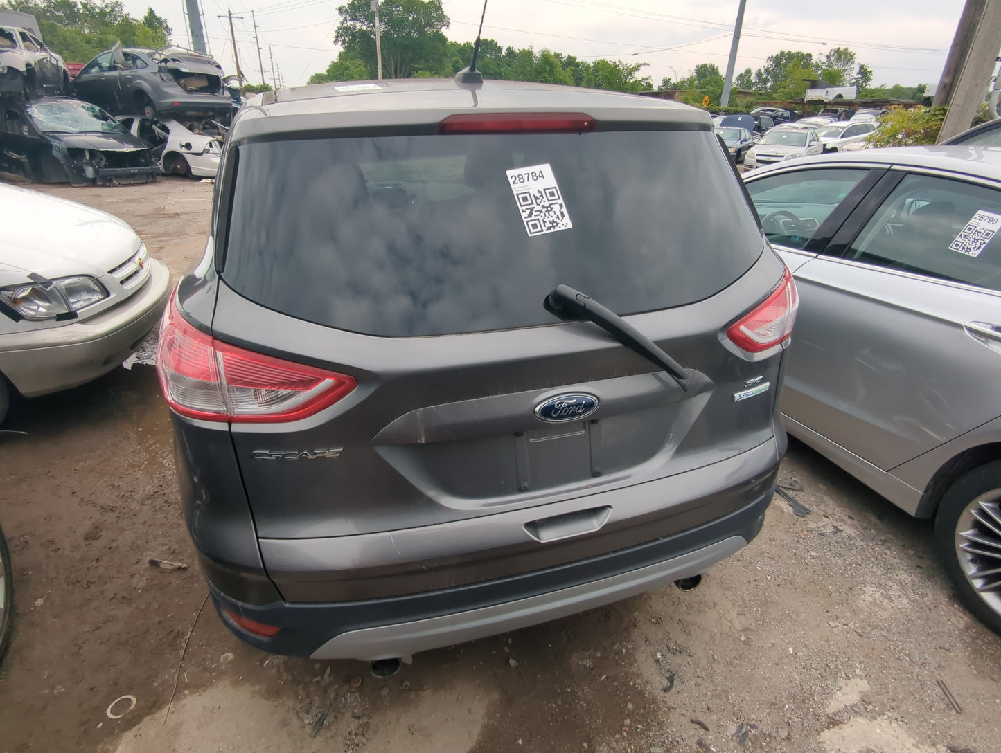 2013-2013 Ford Escape Trunk/decklid/hatch/tailgate Oem 1058505 - Oemusedautoparts1.com