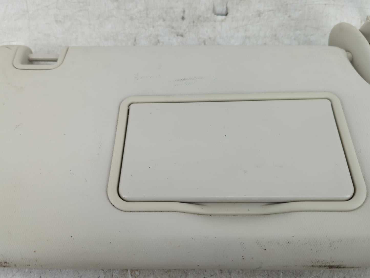 2013-2019 Ford Escape Sun Visor Shade Replacement Passenger Right Mirror Fits Fits 2013 2014 2015 2016 2017 2018 2019 OEM Us
