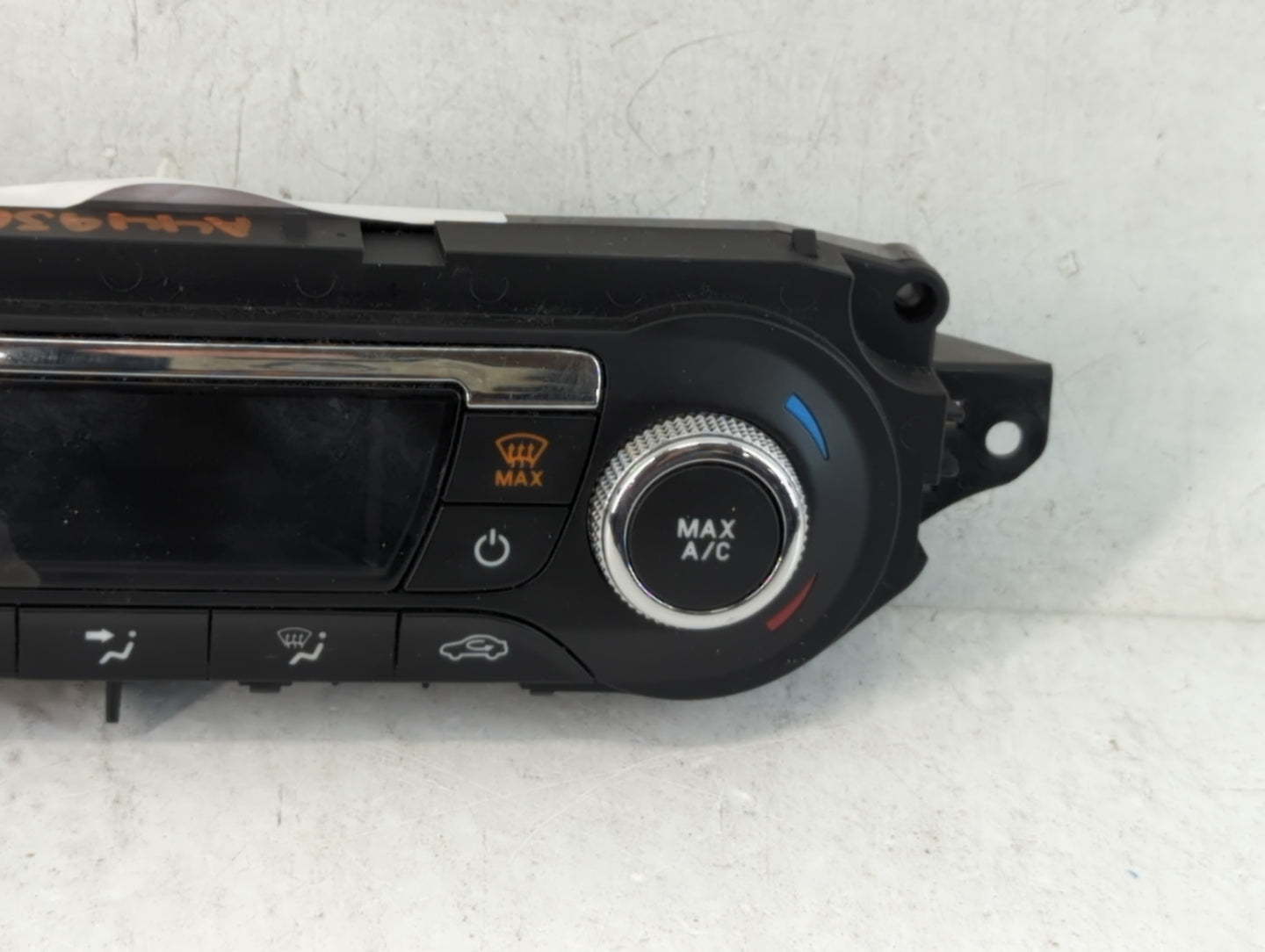2013-2015 Ford Escape Climate Control Module Temperature AC/Heater Replacement P/N:C09330446 CJ5T-18C612-BA Fits OEM Used Au